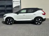 Foto 18 van Volvo XC40 Single Motor Extended Range Plus 82 kWh | Zwenkbare trekhaak | Adaptieve cruise | Blis |