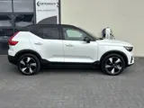 Foto 22 van Volvo XC40 Single Motor Extended Range Plus 82 kWh | Zwenkbare trekhaak | Adaptieve cruise | Blis |