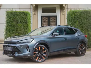 CUPRA Formentor 1.5 TSI e-Hybrid Business KEYLESS | ADAPTIVE | CARPLAY | CAMERA | KEYLESS