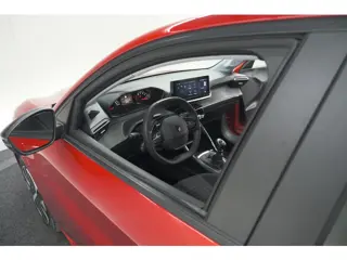 Foto 20 van Peugeot 208 PureTech 100 Style | Navigatie | Cruise Control | Apple Carplay
