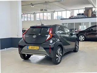 Foto 15 van Toyota Aygo X 1.0 VVT-i MT Envy | JBL | Apple Carplay/ Android Auto | LM velgen | NL | 1 Eig |