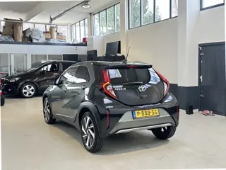 Foto 16 van Toyota Aygo X 1.0 VVT-i MT Envy | JBL | Apple Carplay/ Android Auto | LM velgen | NL | 1 Eig |