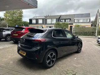 Foto 20 van Opel Corsa 1.2 Level 4 Pano / Camera / ECC /Winter pakket.