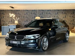 BMW 5 Serie Touring 530i High Exe I Pano I Head-Up I Camera