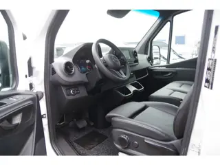 Foto 15 van Mercedes-Benz Sprinter 317 1.9 CDI L2H1 DC-5P, AUT. LEDER, LUCHTVERING, TREKHAAK, CAMERA, CRUISE, CL