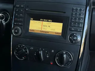 Foto 13 van Mercedes-Benz A-klasse 160 2e EIG | AUTOMAAT | AIRCO | CRUISE | NW APK
