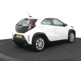 Foto 13 van Toyota Aygo X 1.0 VVT-i MT Play | Airco | Cruise control | Apple carplay Android auto |