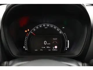 Foto 17 van Toyota Aygo X 1.0 VVT-i MT Play | Airco | Cruise control | Apple carplay Android auto |