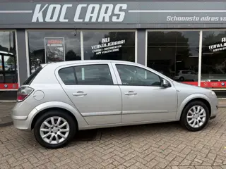 Foto 18 van Opel Astra 1.6 Temptation NIEUWE APK ! AIRCO !