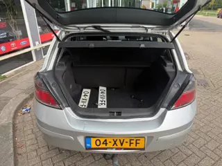Foto 16 van Opel Astra 1.6 Temptation NIEUWE APK ! AIRCO !