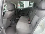 Foto 24 van Opel Astra 1.6 Temptation NIEUWE APK ! AIRCO !