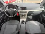 Foto 22 van Opel Astra 1.6 Temptation NIEUWE APK ! AIRCO !