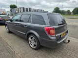 Foto 26 van Opel Astra Wagon 1.6 Cosmo AIRCO