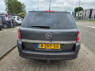 Foto 12 van Opel Astra Wagon 1.6 Cosmo AIRCO