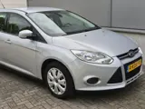 Foto 29 van Ford Focus Wagon 1.0 EcoBoost Trend Trekhaak