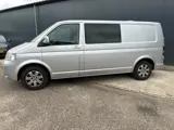 Foto 21 van Volkswagen Transporter 2.5 TDI 340 Trendline DC (MARGE AUTO)