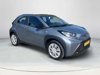 Foto 16 van Toyota Aygo X 1.0 VVT-i MT Play | Airco | Apple CarPlay / Android Auto |