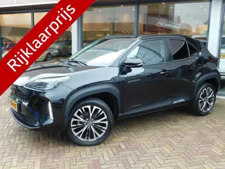 Toyota Yaris Cross 1.5 Hybrid Executive | TREKHAAK | ALL-SEASON | JBL
