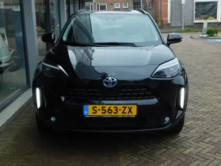 Foto 18 van Toyota Yaris Cross 1.5 Hybrid Executive | TREKHAAK | ALL-SEASON | JBL