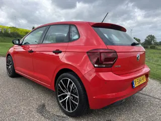 Foto 17 van Volkswagen Polo 1.0 MPI trendline 5 drs Airco 193544 km bj 2018