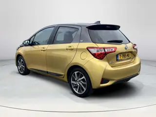 Foto 14 van Toyota Yaris 1.5 Hybrid Y20 Gold Edition | Fietsendragerbeugel | Keyless entry | Bluetooth | Licht m