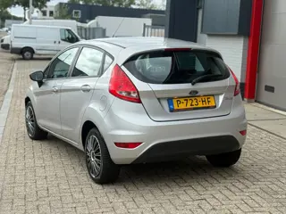 Foto 15 van Ford Fiesta 1.25 Titanium | airco | carplay