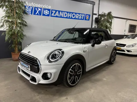 MINI Cabrio 1.5 Cooper Salt // Leer // Mini Yours // JCW!