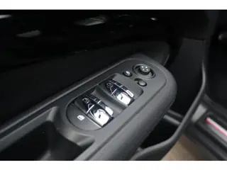 Foto 17 van MINI Clubman 2.0 Cooper S Rockingham GT Edition, Pano, leder