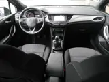 Foto 26 van Opel Astra Sports Tourer 1.2 Edition 2020 130pk | Stoel en stuurverwarming | Trekhaak | Lichtmetalen