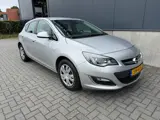 Foto 23 van Opel Astra 1.4 turbo cosmo automaat 140 PK, ZEER compleet, Trekhaak