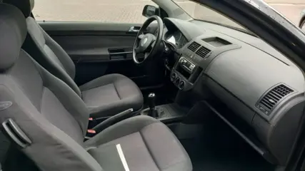 Foto 13 van VOLKSWAGEN POLO 1.4 16v Turijn