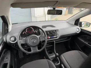 Foto 17 van Volkswagen Up! 1.0 take up! BlueMotion Airco EL Ramen