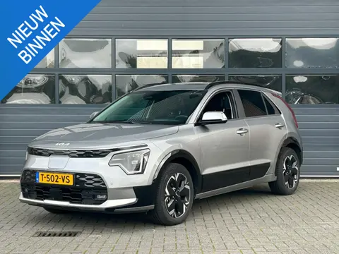 KIA NIRO EV DYNAMICPLUSLINE 64.8 KWH (100% SOH) I TREKHAAK I SCHUIF/KANTELDAK I STOELVERWARMING I P-
