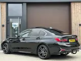 Foto 29 van BMW 3-serie 330i High Executive Automaat | Panoramadak, ACC, Leer, Trekhaak, Apple CarPlay, Stoelver
