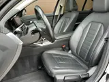 Foto 24 van BMW 3-serie 330i High Executive Automaat | Panoramadak, ACC, Leer, Trekhaak, Apple CarPlay, Stoelver