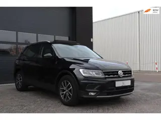 Foto 11 van Volkswagen Tiguan 1.4 TSI ACT Comfortline Business R| Panoramadak|Leer|Stoelverwarming/