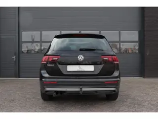 Foto 17 van Volkswagen Tiguan 1.4 TSI ACT Comfortline Business R| Panoramadak|Leer|Stoelverwarming/
