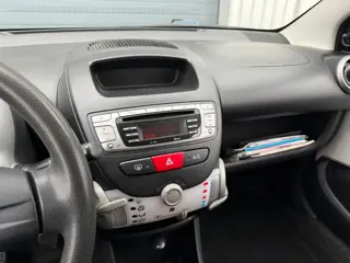 Foto 12 van Citroen C1 1.0 Tendance Airco El Ramen Bluetooth