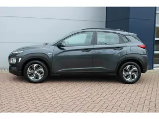 Foto 18 van Hyundai Kona 1.6 GDI HEV Comfort Smart HYBRIDE-TREKHAAK-CARPLAY