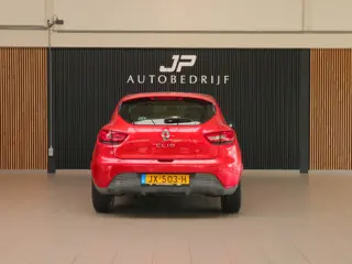 Foto 11 van Renault Clio 1.2 Authentique | Cruise Control | Airco | Navi | Bluetooth | DAB