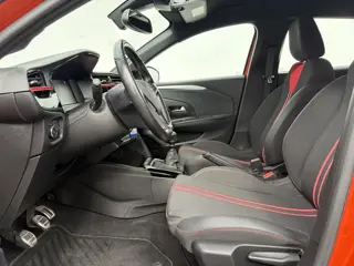 Foto 17 van Opel Corsa 1.2 GS Line Trekhaak, Apple Carplay/Android Auto
