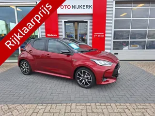 Toyota Yaris 1.5 Hybrid Style Bi-Tone Limited (bj 2020)