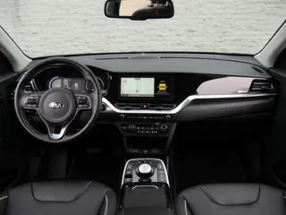 Foto 17 van Kia e-Niro 64kWh EXECUTIVELINE/ SCHUIFDAK/ TREKHAAK/ LEER/ SOH 96%