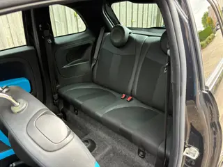 Foto 16 van Fiat 500 1.2 Lounge PARKEERSENSOREN/ AIRCO/ DIGITAL DASH