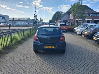 Foto 16 van Opel Corsa 1.2-16V Enjoy 5 deurs automaat 91000km ALLINPRIJS