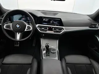 Foto 13 van BMW 3-serie 330e M Sport | Schuifdak | Laser | Autopilot | Camera | Memory Stoelen