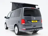Foto 26 van Volkswagen California 2.0 TDI T6.1 | Slaaphefdak | 4 Slaapplekken | Leder | Koelkast | Sfeerlicht |