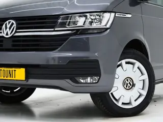 Foto 20 van Volkswagen California 2.0 TDI T6.1 | Slaaphefdak | 4 Slaapplekken | Leder | Koelkast | Sfeerlicht |