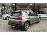 Foto 23 van Peugeot 2008 1.2 AUTOMAAT | 2e EIG | CLIMATE | CARPLAY | CAMERA | PANO DAK | NAP