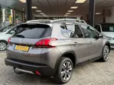Foto 22 van Peugeot 2008 1.2 AUTOMAAT | 2e EIG | CLIMATE | CARPLAY | CAMERA | PANO DAK | NAP